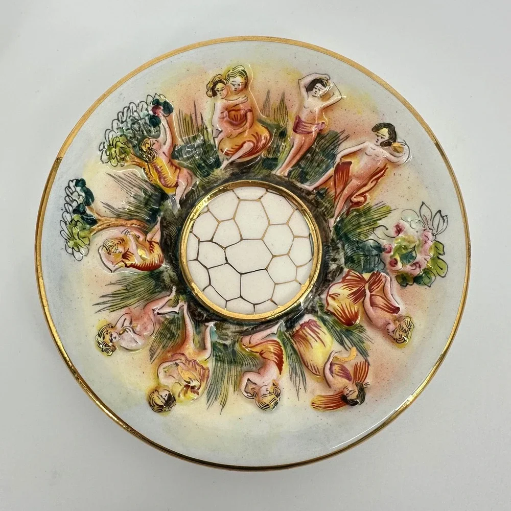 Vintage‎ CAPODIMONTE Italian Porcelain Demitasse Cup Saucer Cherub Gold Trim